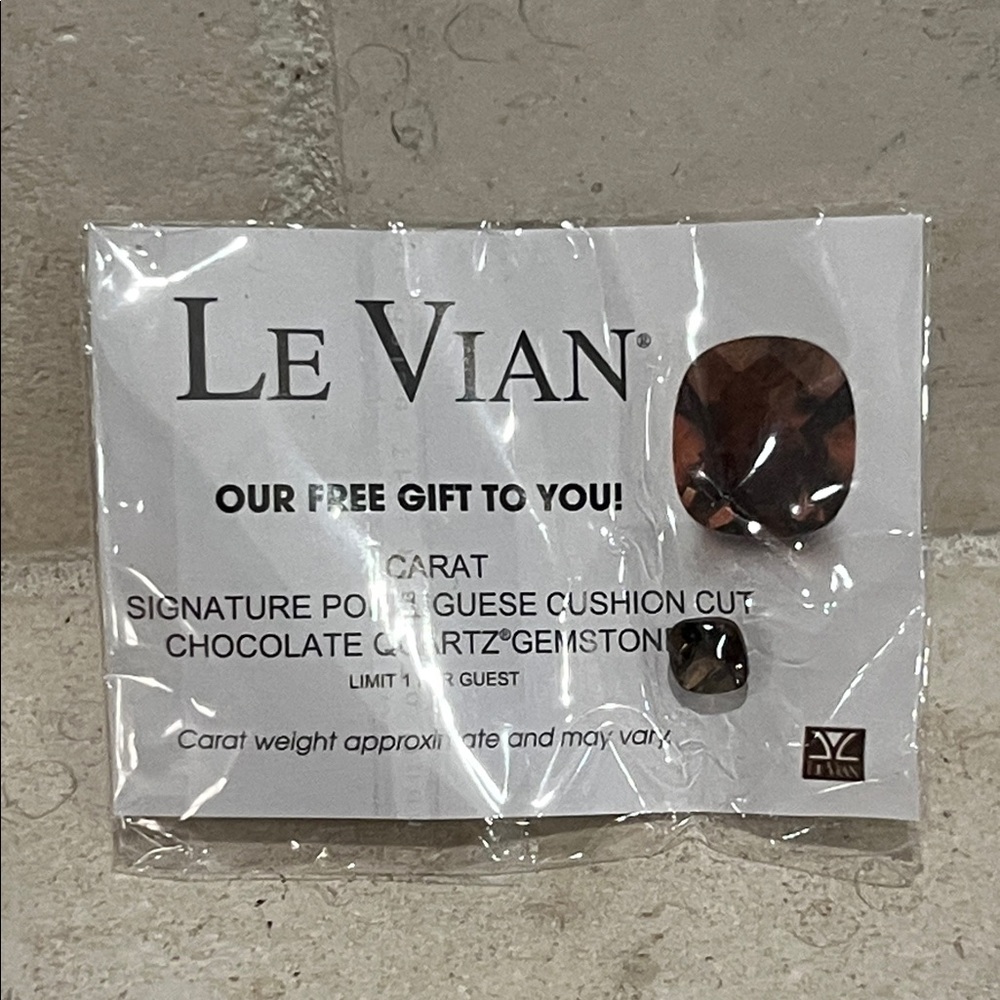 Le Vian 1ct Chocolate Quartz Cushion Cut Gemstone - Picture 2 of 4